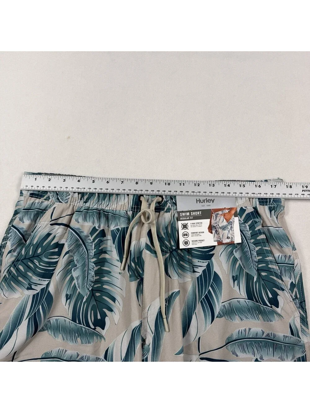 HURLEY Swim Trunks Surfer Board Shorts XL Palm Leaves Tree 8” Inseam NWT